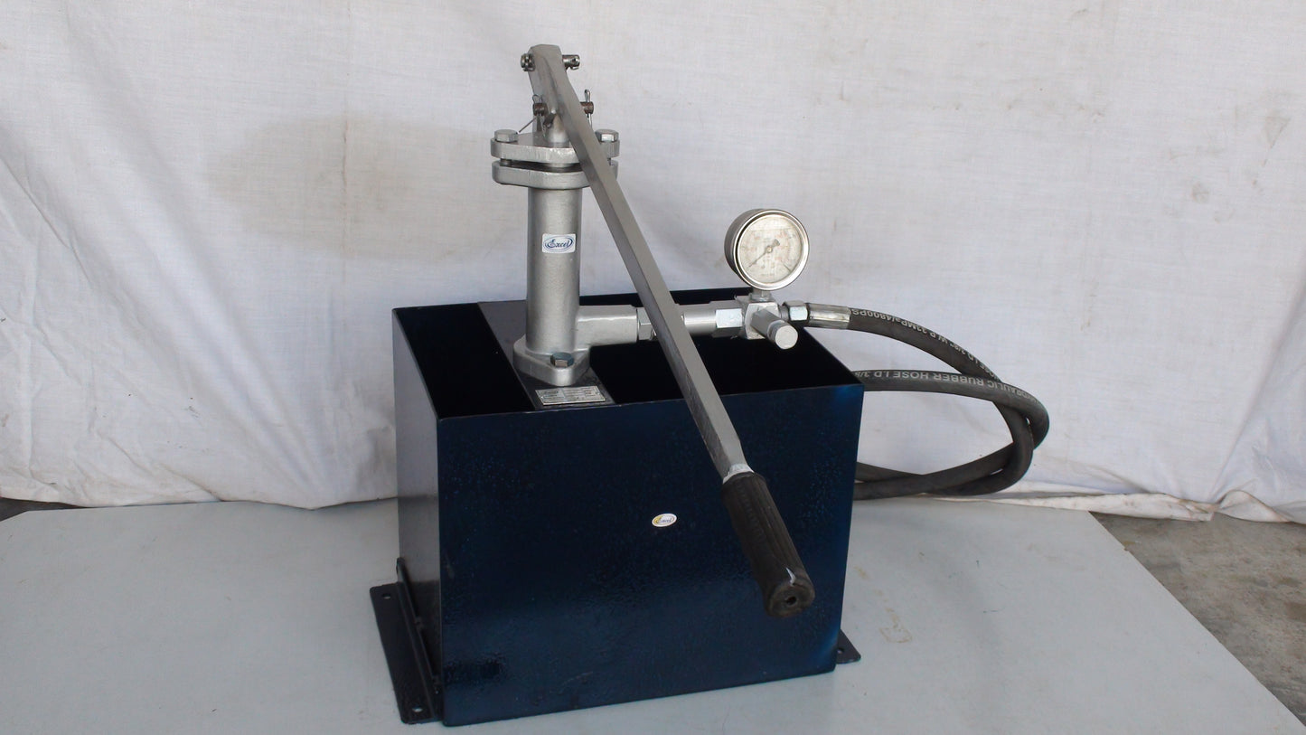 Manual Test Pump, Square Suction Tank