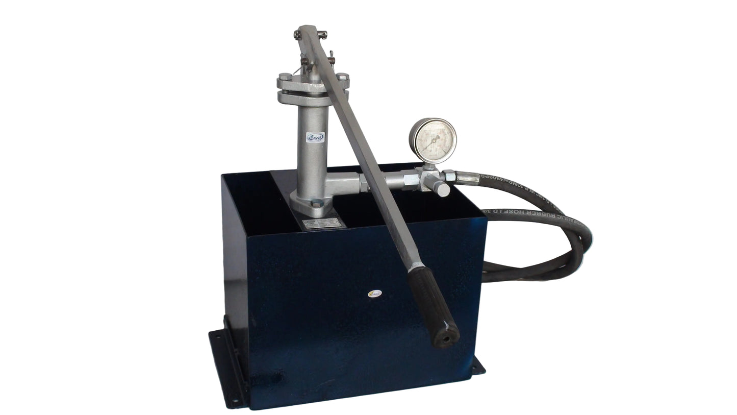 Manual Test Pumps: 20 LTR Suction Tank, 100 Bar to 200 Bar